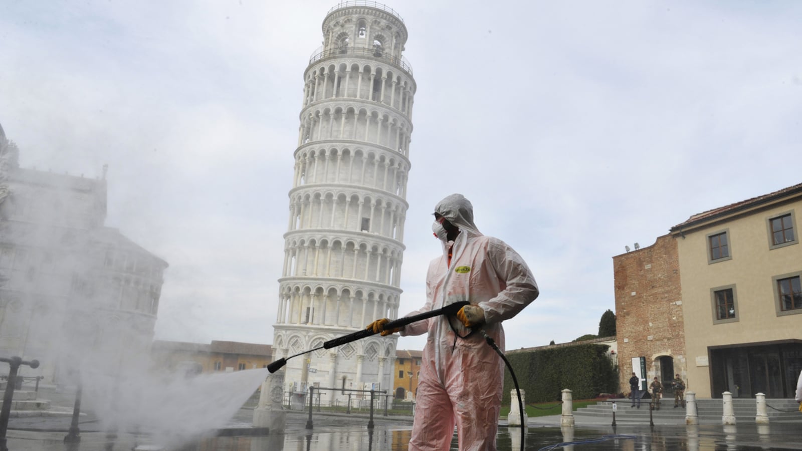 201226-nadeau-italy-coronavirus-hero_bknemz