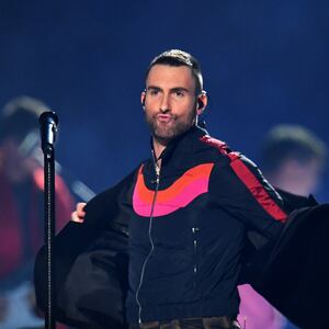 190203-maroon-5-super-bowl_kdfuiy