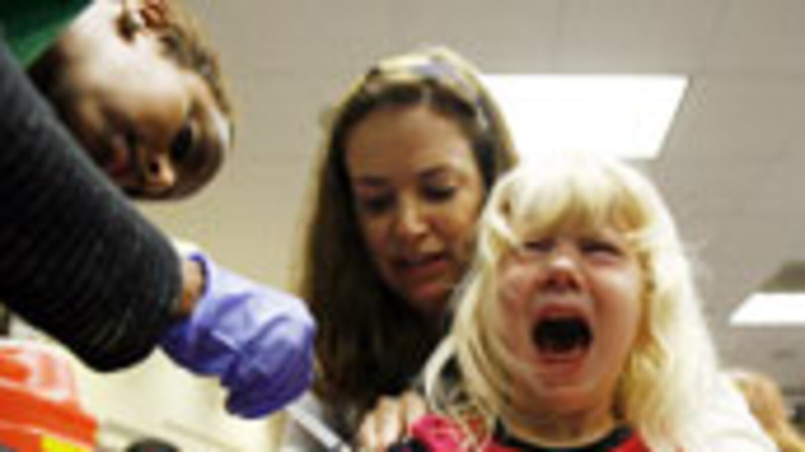 articles/2009/10/27/the-united-states-of-hysteria/siegel-swine-flu_58816_dovjdi