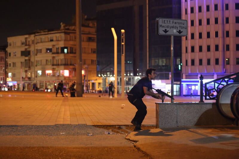 galleries/2016/07/15/turkey-under-martial-law/160715-turkey-coup-photo-1_zd9jbo