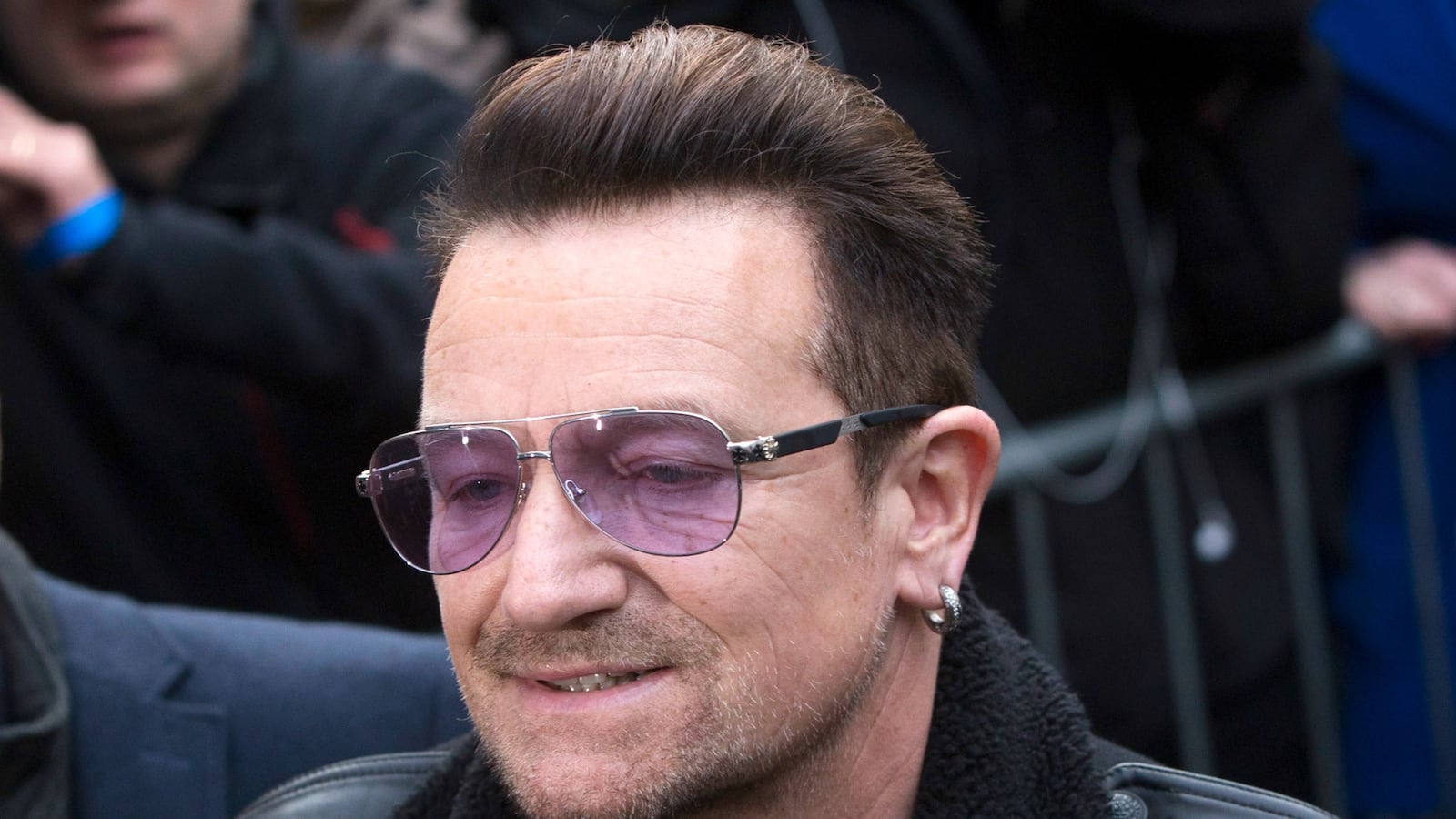 cheats/2015/05/24/bono-ireland-now-has-true-equality/150524-bono-cheat_haxkxj