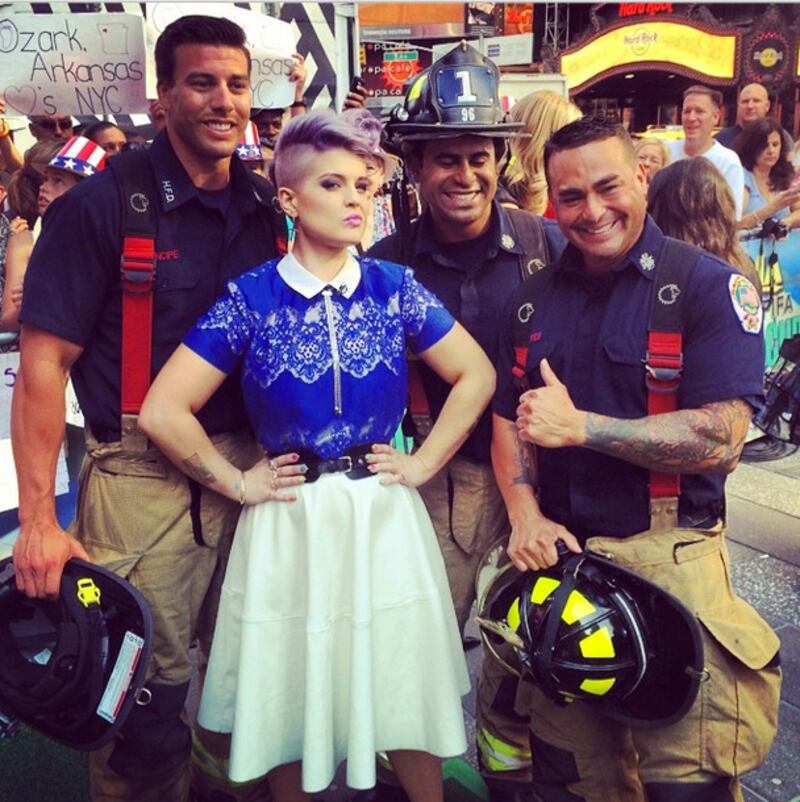 galleries/2014/07/05/from-karlie-kloss-to-taylor-swift-the-11-best-fashion-instagrams/140702-insta-kellyos_ob3hnw