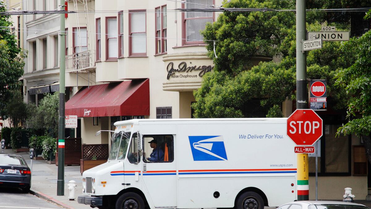 cheats/2011/08/12/postal-service-wants-to-break-contracts/postal-service-agreement-cheat_iyiwz8