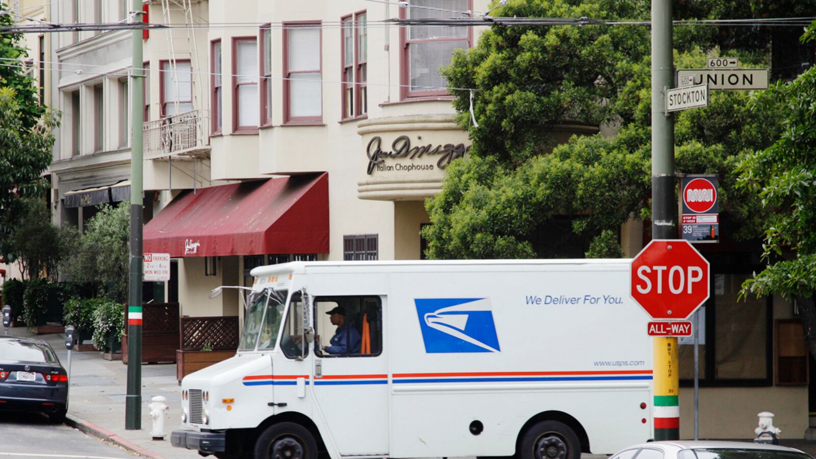 cheats/2011/08/12/postal-service-wants-to-break-contracts/postal-service-agreement-cheat_iyiwz8