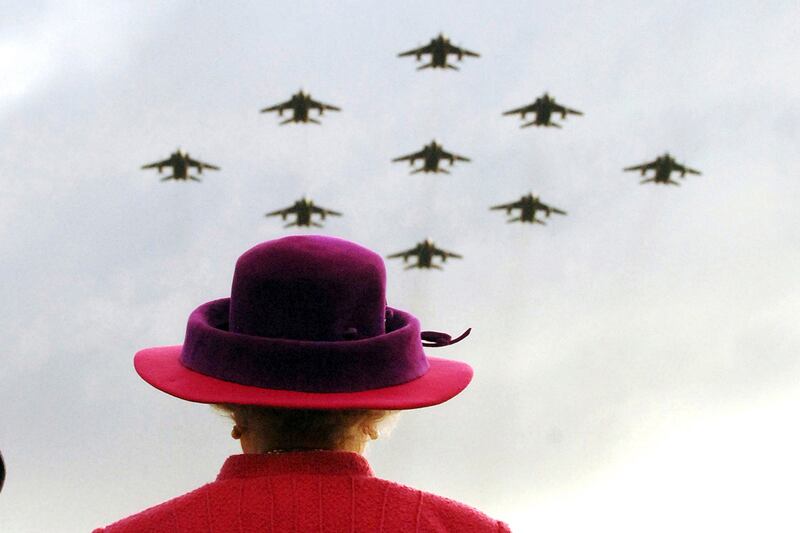 galleries/2011/04/20/queen-elizabeth/queen-released-photos-gal-4_xq8wbf