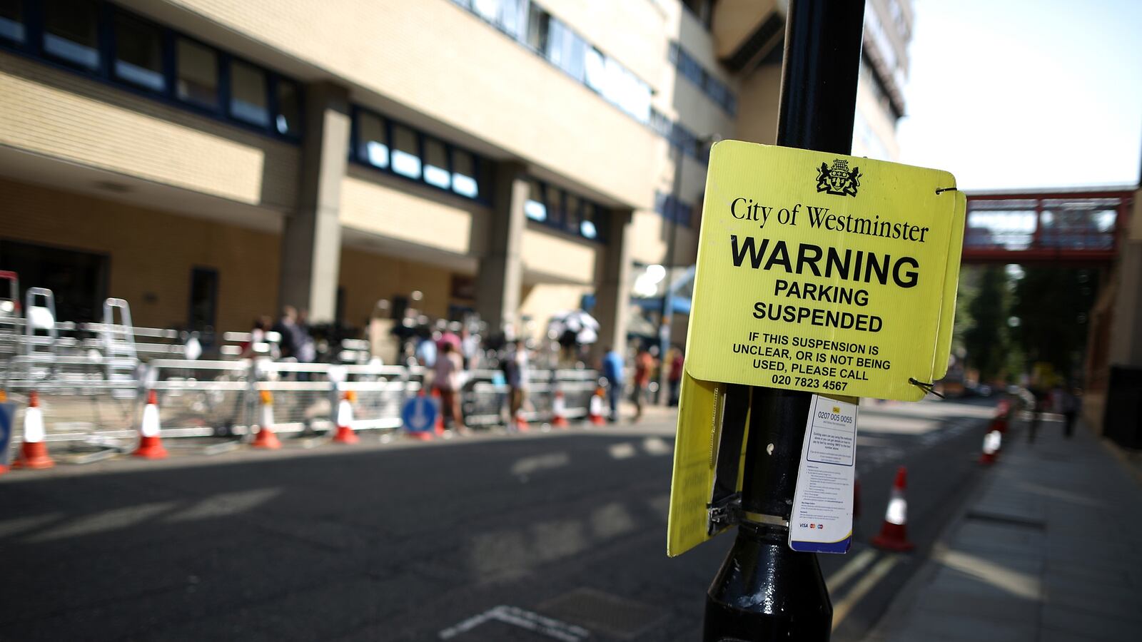 articles/2015/04/29/kate-and-will-celebrate-their-anniversary-with-no-baby-and-new-parking-restrictions/150429-sykes-royal-baby-tease_ua3it4