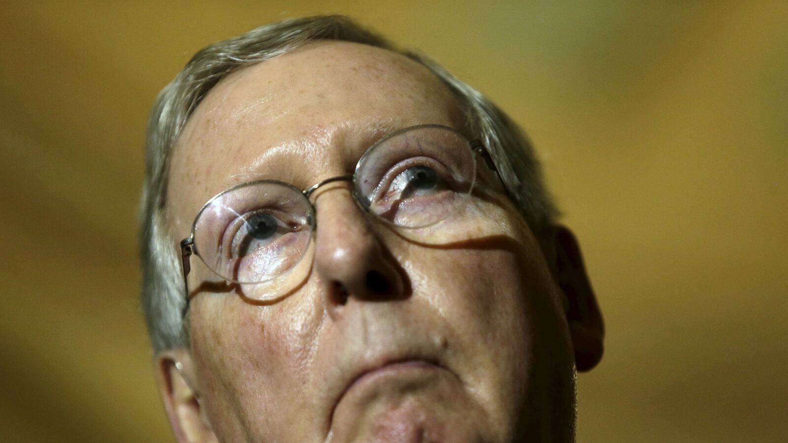 cheats/2016/05/05/mitch-mcconnell-says-he-ll-back-trump/160505-mitch-mcconnell-backs-trump-cheat_qrg3xc