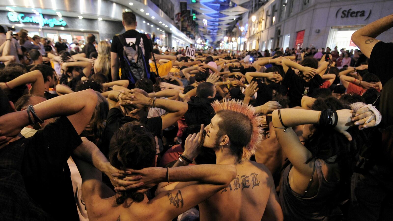 articles/2012/02/16/values-collapsing-worldwide/120359146_fbcegm