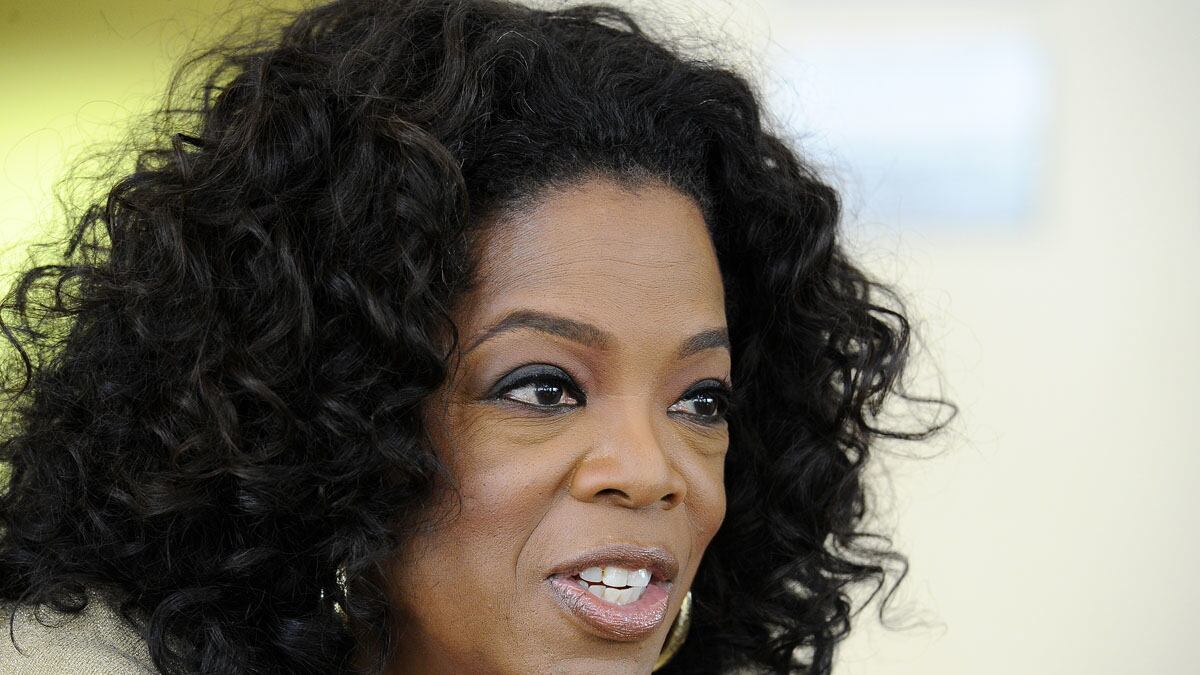 cheats/2012/03/03/oprah-to-interview-whitney-houston-s-family/oprah-winfrey-whitney-houston-family-interview-cheat_metnqr