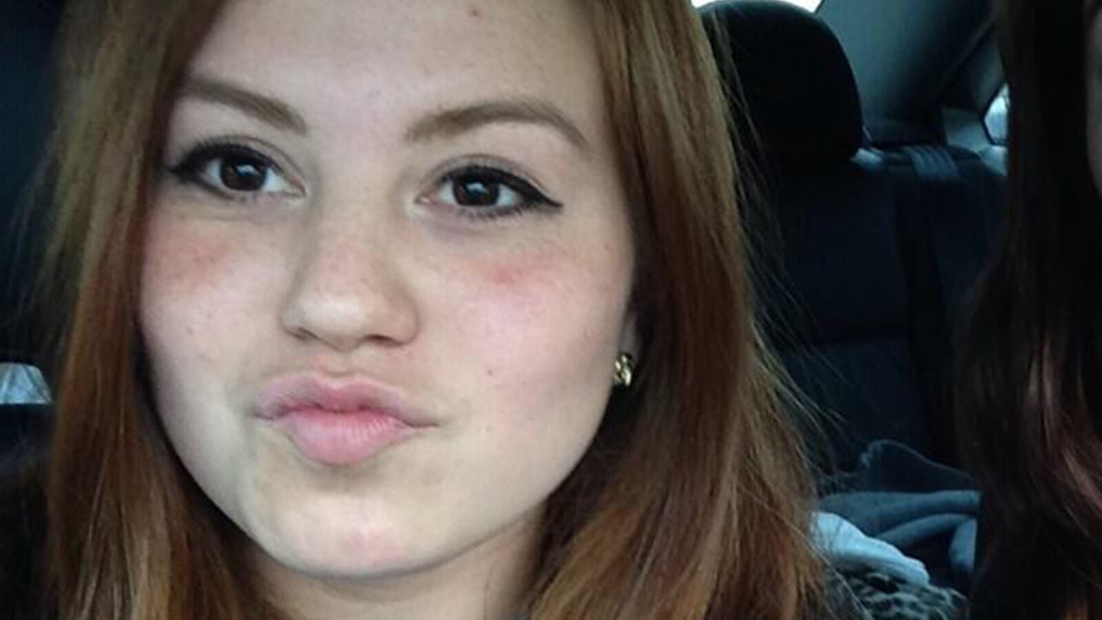 articles/2015/05/26/texas-homecoming-queen-with-a-heart-for-god-gets-swept-away-by-floods/150526-potts-homecoming-queen-tease_bcnnrx