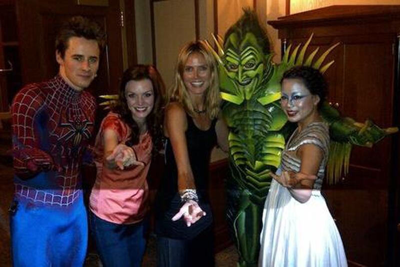 galleries/2011/07/17/best-celebrity-twitter-pictures/klum-best-celebrity-twitter-pictures_qkyozd