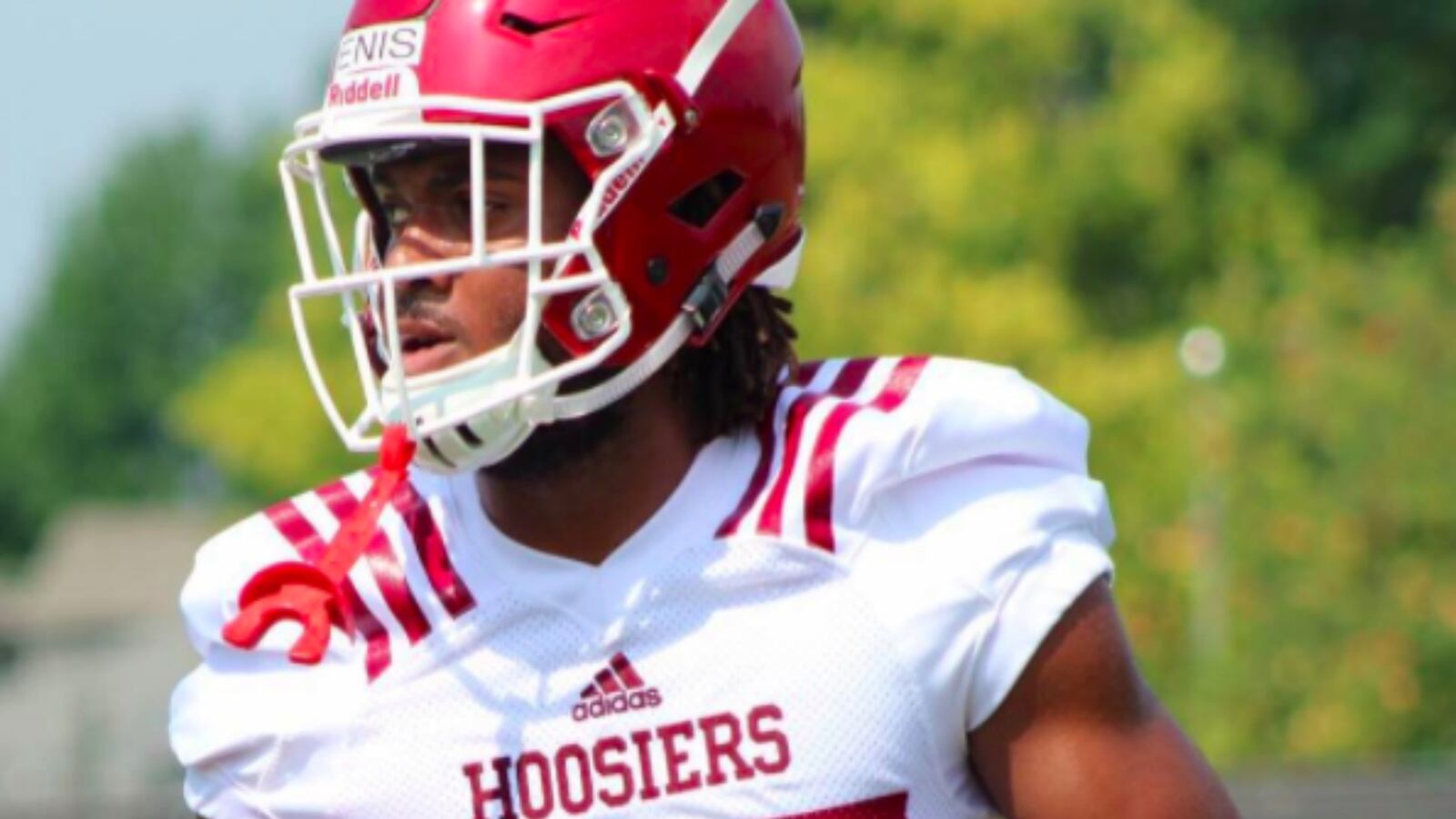 cheats/2016/09/22/iu-football-player-accused-of-molesting/160922-kiante-enis-molestation-cheat_lcnp9d