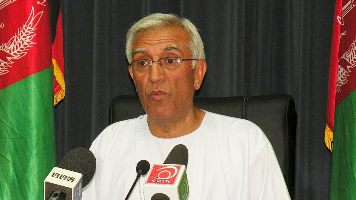 cheats/2011/07/27/kandahar-mayor-killed-by-bomb/kandahar-mayor-cheat_scpqw2