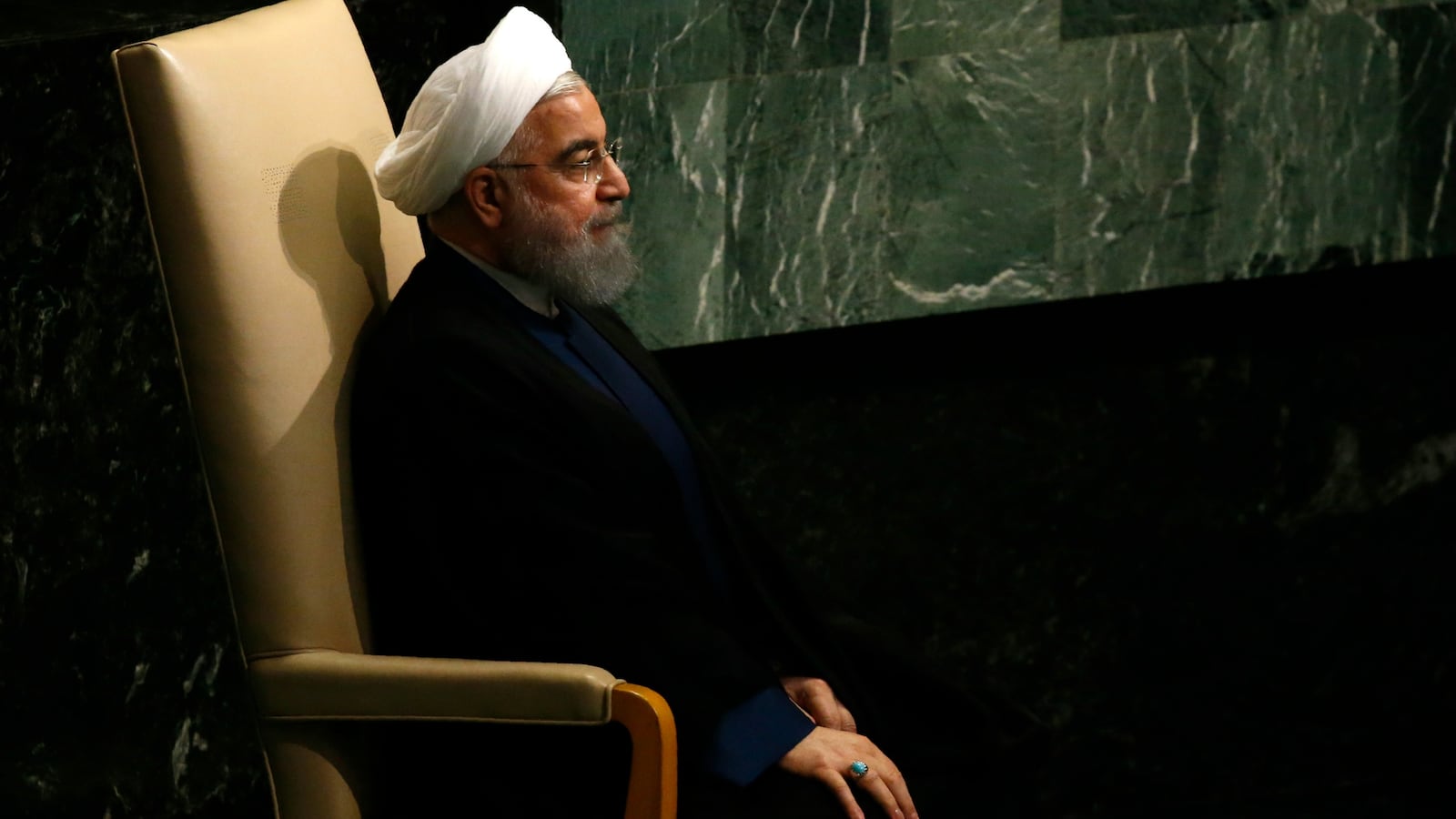 171004-iran-negotiator-imprisoned-espionage-cheat_wljvtw