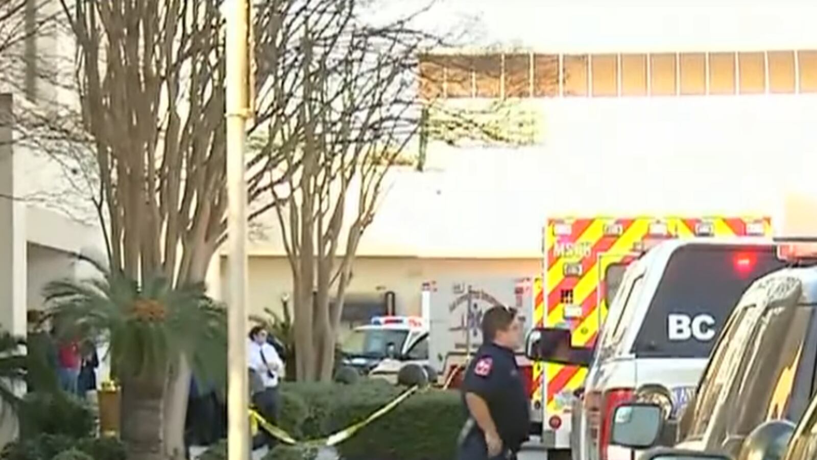 cheats/2017/01/22/1-dead-several-injured-in-san-antonio-mall-shooting/170122-san-antonio-mall-shooting-cheat_a5b2vb