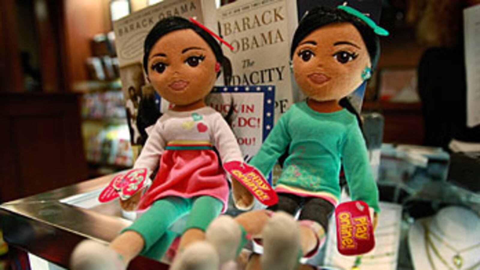 articles/2009/01/28/the-wretched-sasha-and-malia-dolls/winik-obama-dolls_12121_vjkmpd