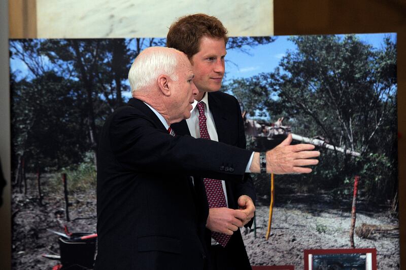 articles/2013/05/09/prince-harry-s-us-tour-rolling-updates-and-all-the-news-and-pictures-as-it-happens/harry3_b2kxx5