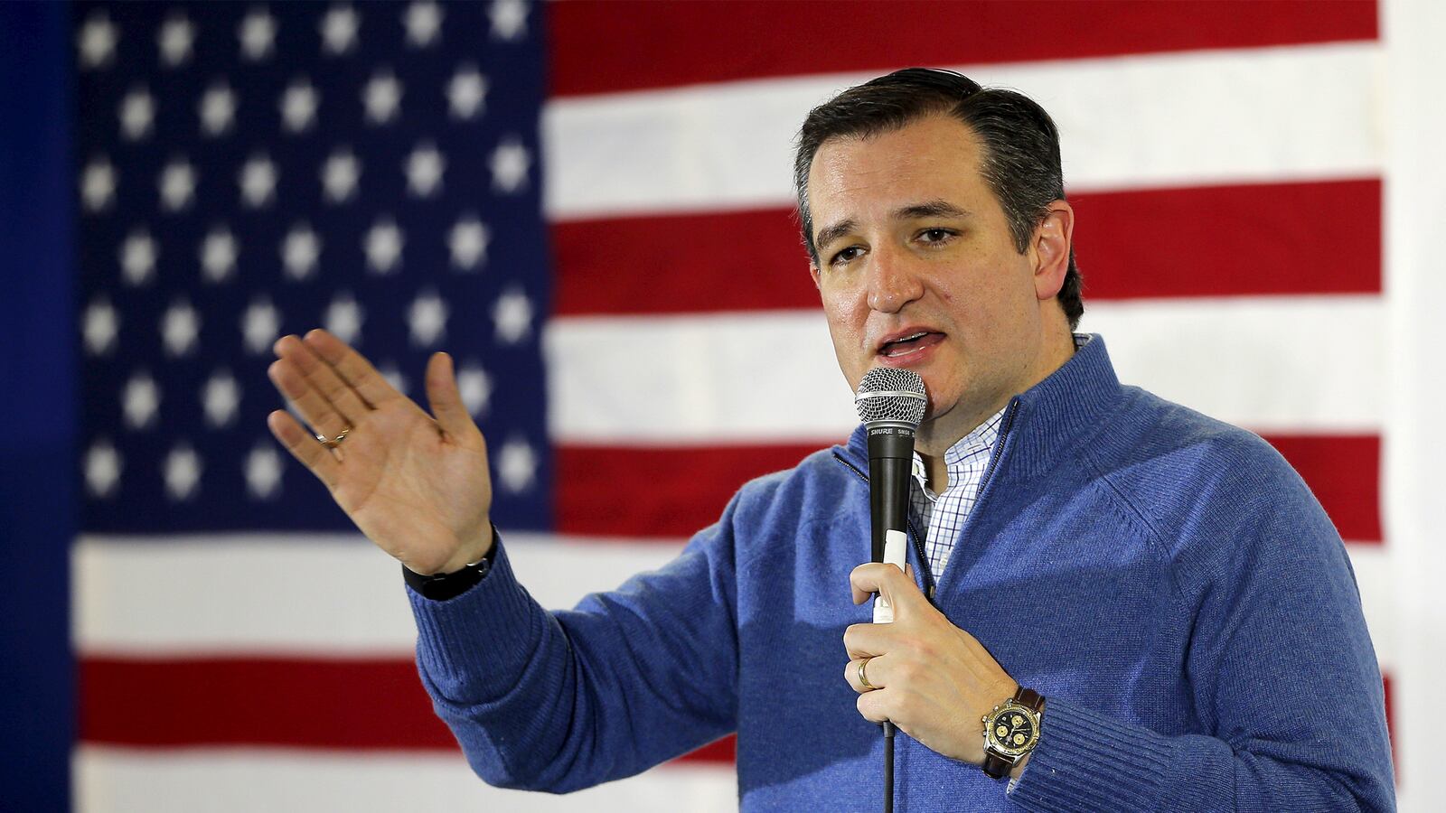 articles/2016/01/21/of-course-donald-trump-is-a-ted-cruz-birther/160120-reid-cruz-birther-tease_ch5lia