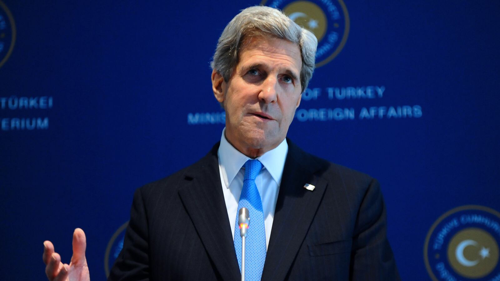 cheats/2013/04/07/kerry-honors-diplomat-killed/130407-john-kerry-eulogy-cheat_hxm8zp