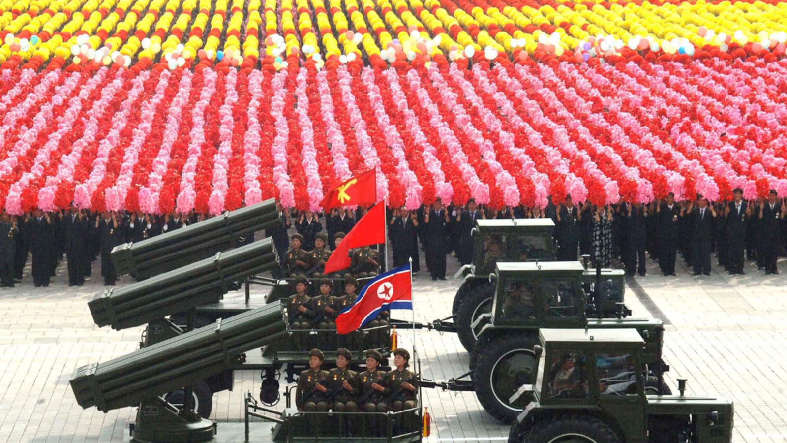 articles/2011/12/19/north-korean-military-more-likely-to-keep-peace/after-kim-yokota_ebmsbb