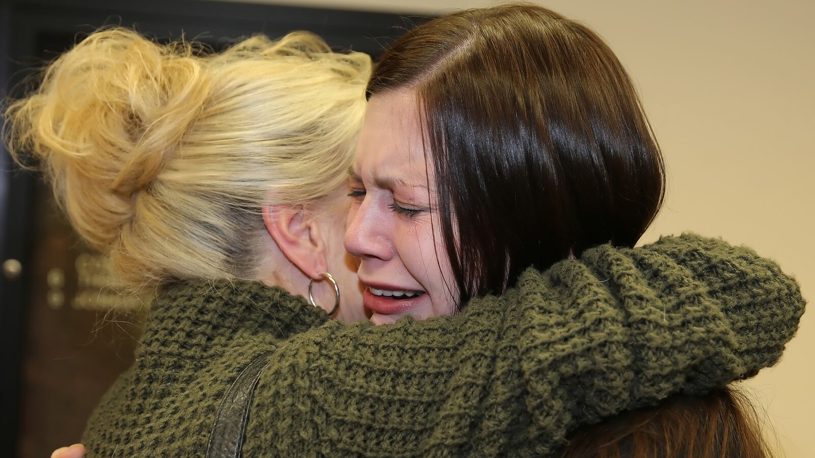 cheats/2013/11/09/doctor-convicted-of-killing-wife/131109-utah-doctor_vkosmb