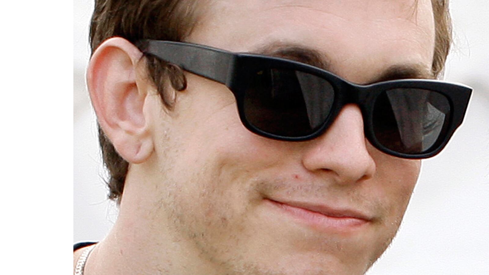 cheats/2012/05/09/against-me-singer-transgender/tom-gabel-against-me-cheat_j5olvo