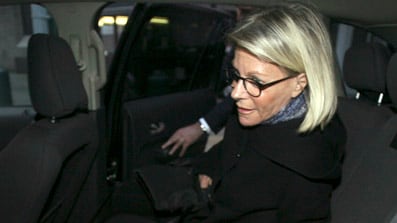 cheats/2009/07/02/ruth-madoff-evicted/ruth-madoff-eviction_i0hfu5