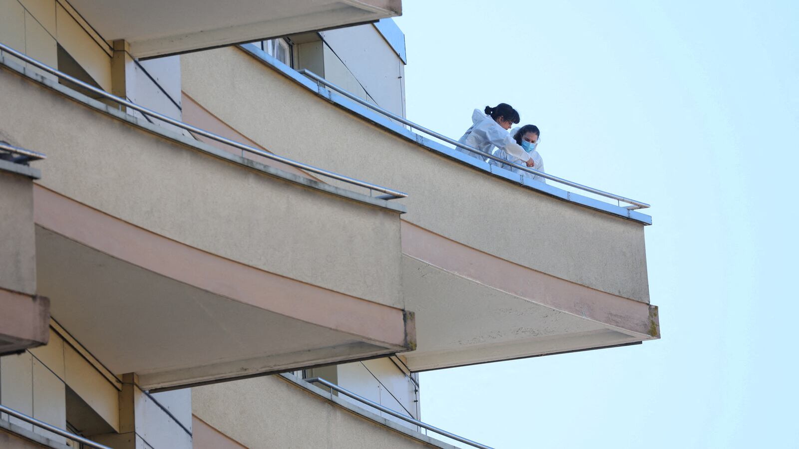 2022-03-24T102512Z_557417935_RC2X8T96X3WE_RTRMADP_3_SWISS-MONTREUX_prdzvq