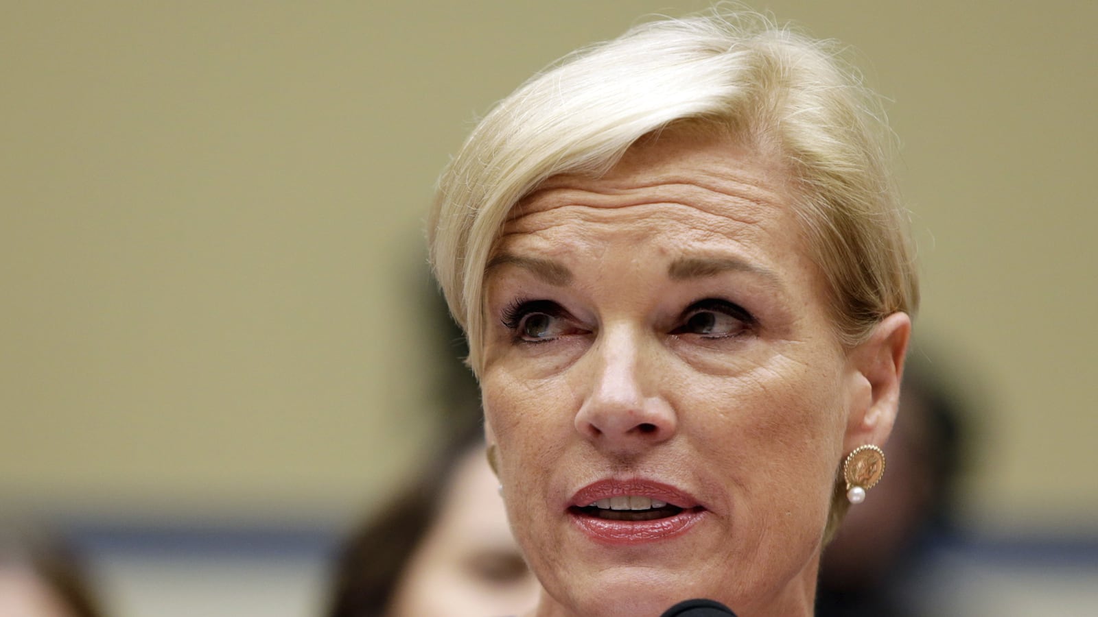 videos/2015/09/30/planned-parenthood-president-schools-gop/150930-sayed-cecile-roberts-tease_uhpufx