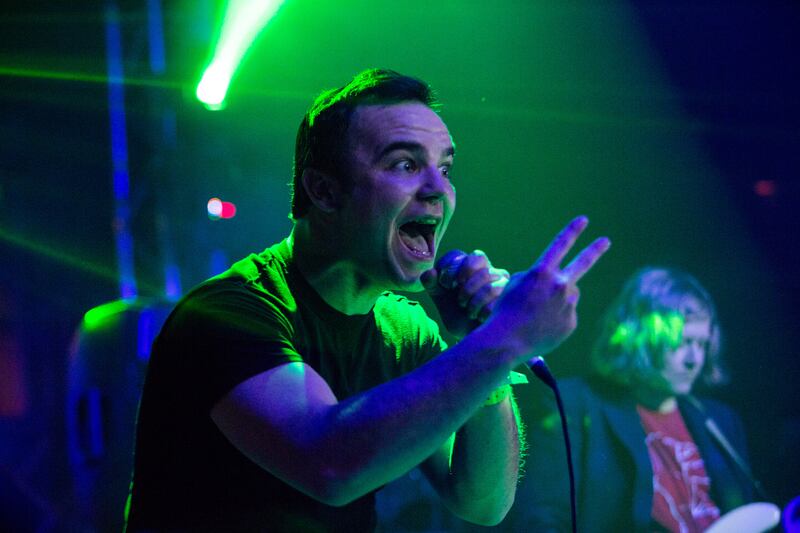 articles/2014/04/03/future-islands-frontman-samuel-t-herring-on-his-11-year-journey-to-letterman-and-viral-stardom/140401-stern-future-islands_egmpe8