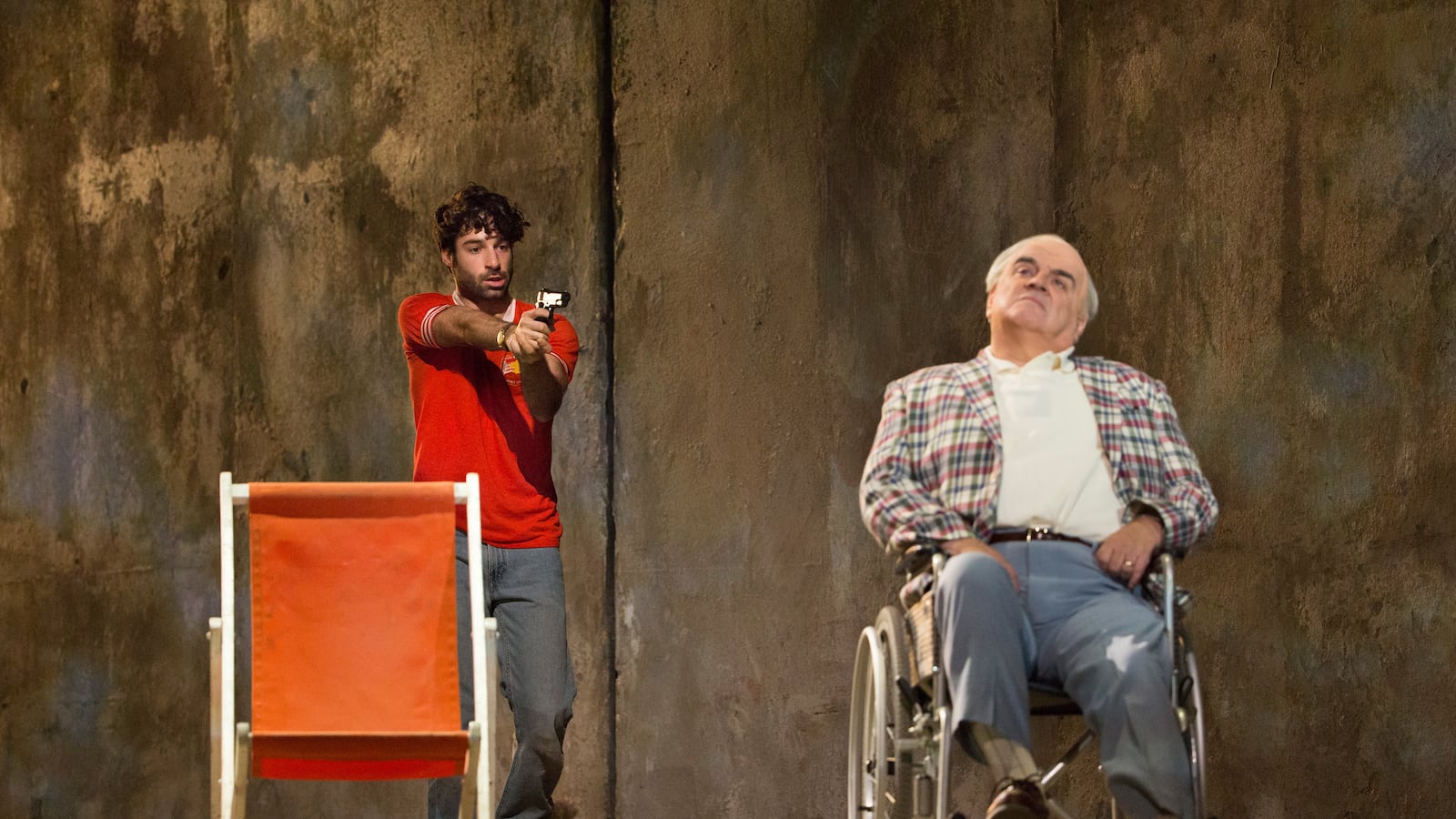 articles/2014/11/04/see-the-met-s-klinghoffer-then-judge-it/141103-kirchick-klinghoffer-tease_iqkamm