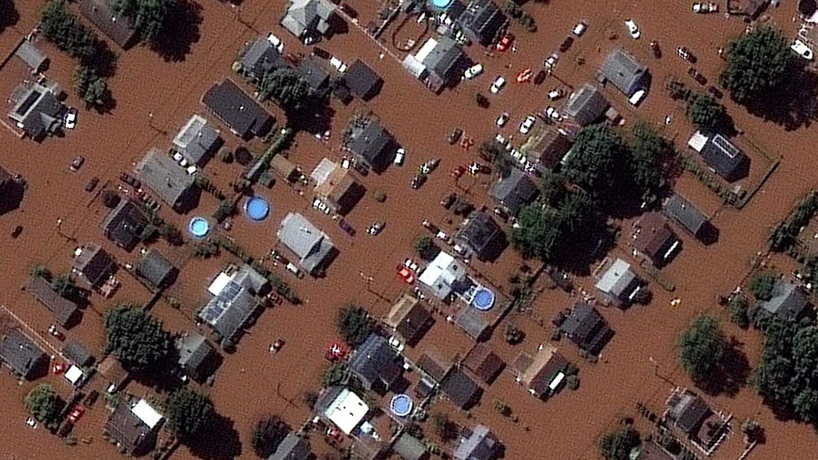 2021-09-05T173629Z_188313197_RC2TJP9L53RP_RTRMADP_3_STORM-IDA_jkmyux