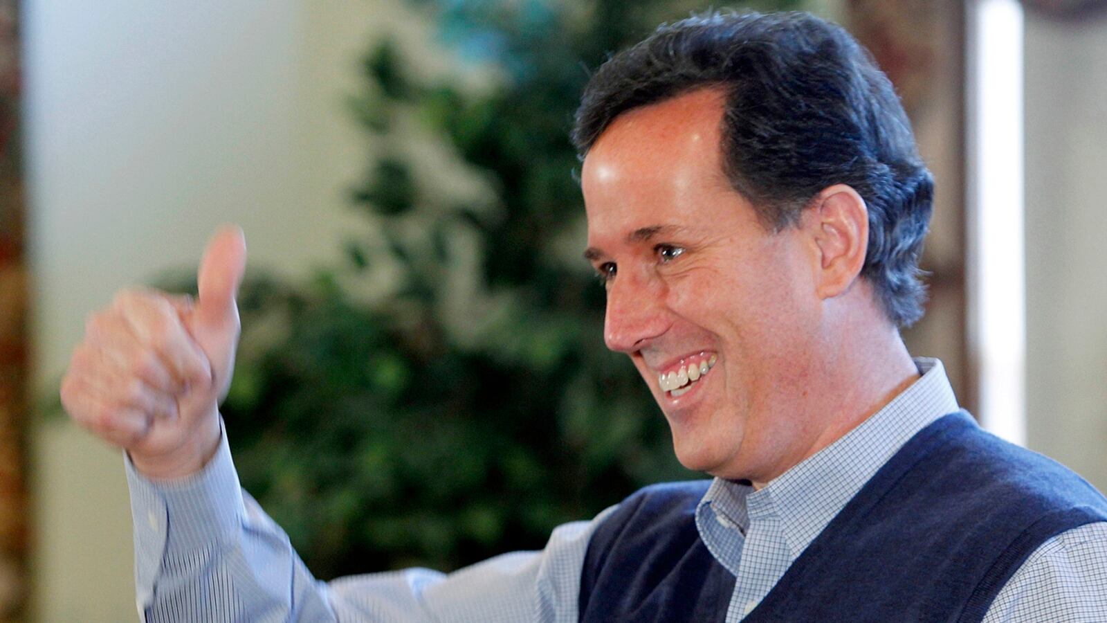 cheats/2012/02/06/romney-targets-santorum/santorum-is-a-nerd-cheat_symyqp