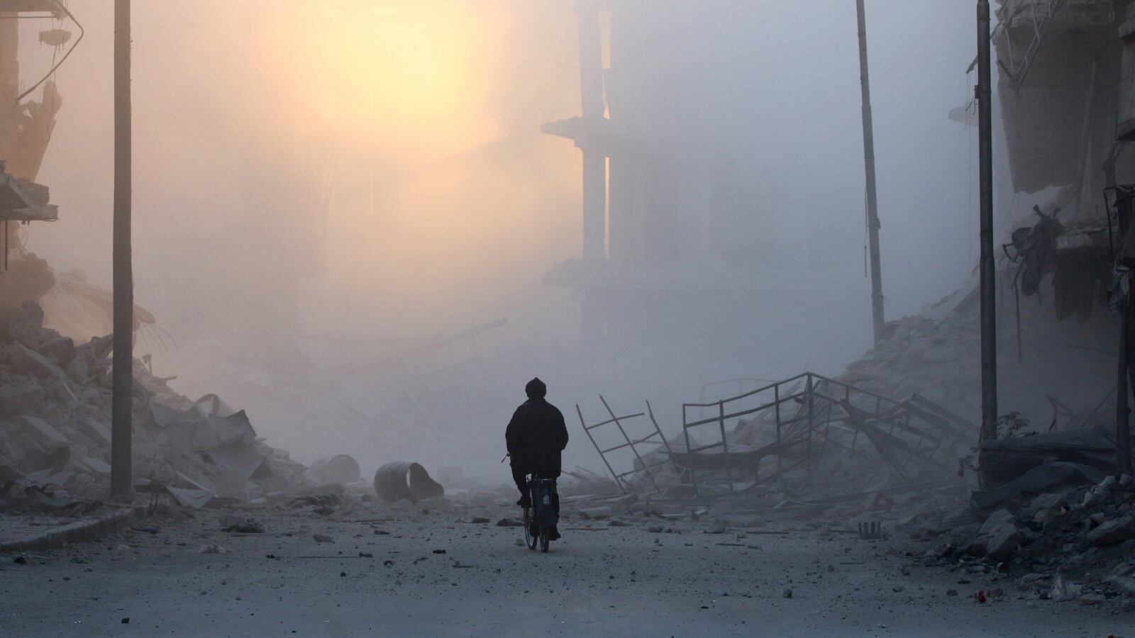 cheats/2016/11/26/syrian-regime-reclaims-largest-aleppo-rebel-held-area-media-says/161126-syrian-regime-retake-hanano-cheat_yi5ztg