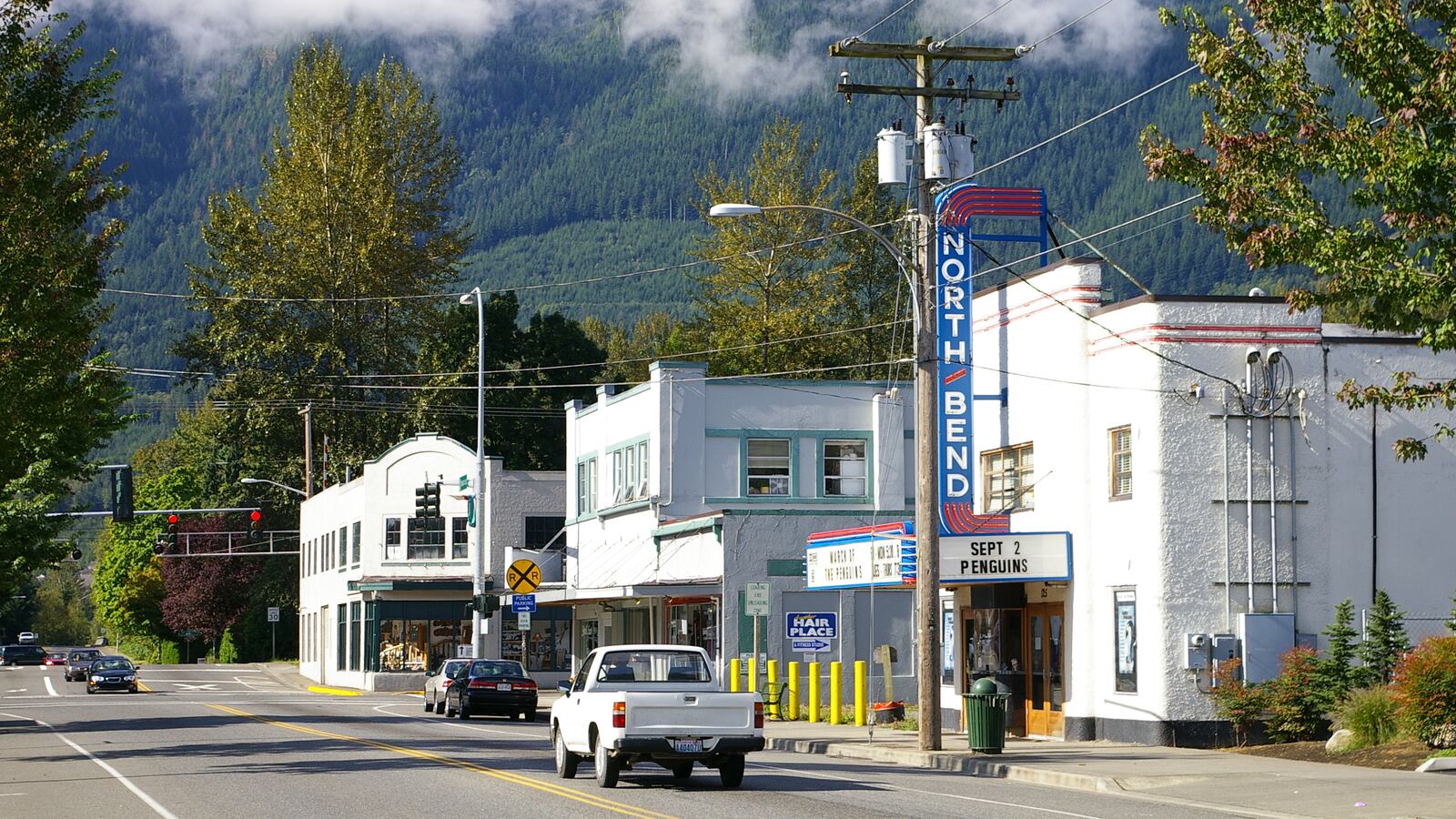 North_Bend_Movie_Theater_nikq9q