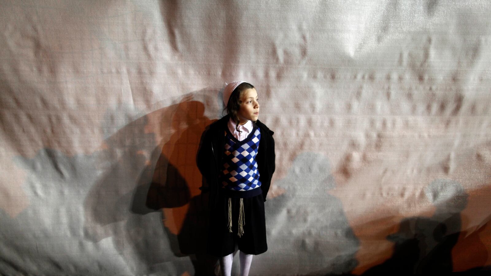 articles/2013/05/20/lapid-s-budget-let-the-outsiders-children-go-hungry/ultra-children-openz_kps4ok