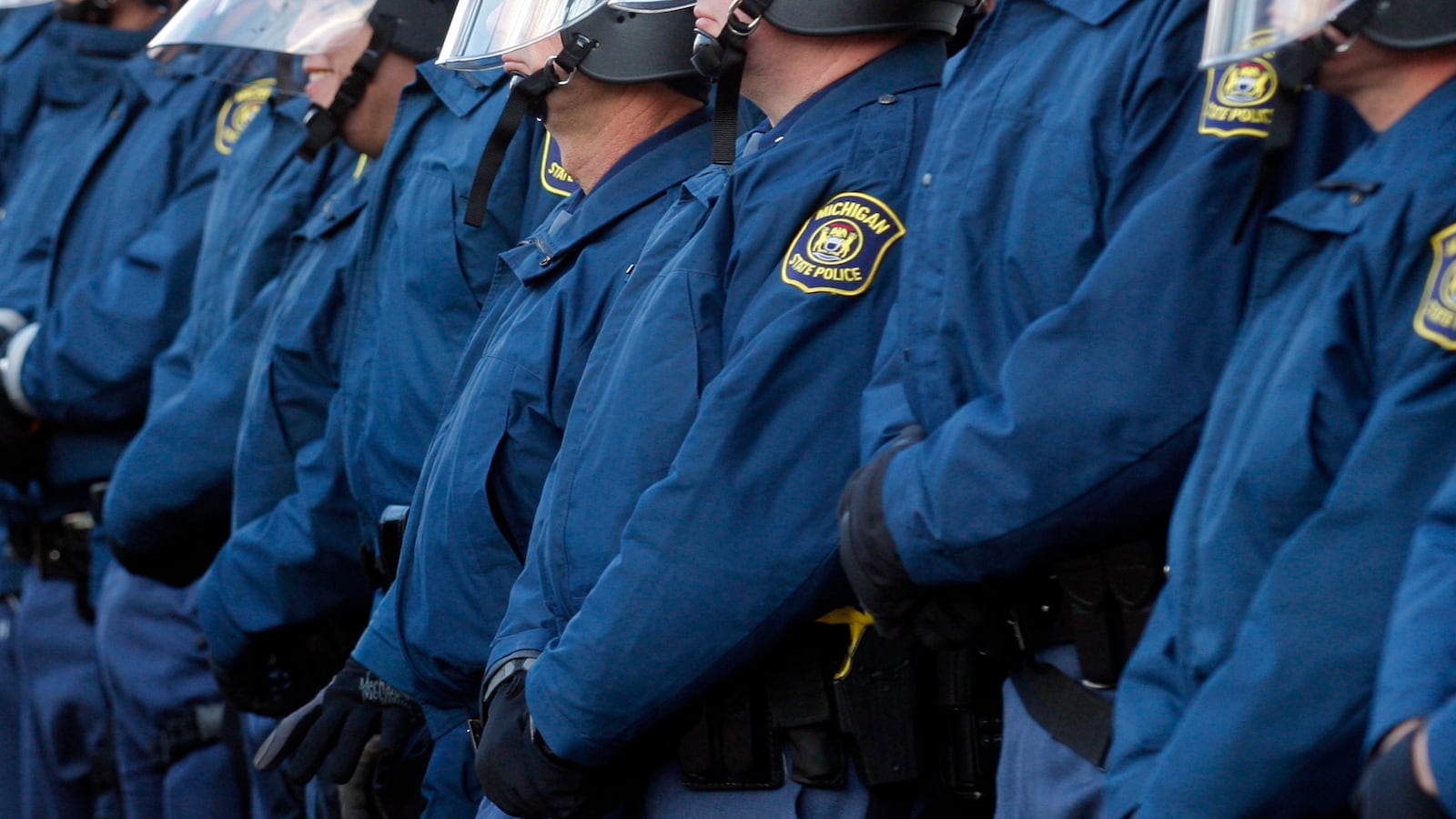 2012-12-11T120000Z_1404246956_GM1E8CC0HYD01_RTRMADP_3_USA-UNIONS-MICHIGAN_s6mley