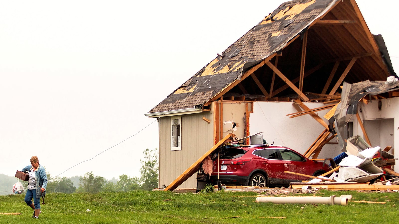 190530-mcnamara-tornadoes-tease_nfasuu