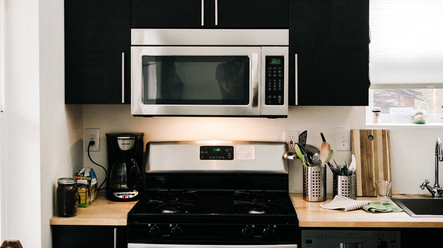 photo-1521732292260-b73d63a37f5b_ayvlcm