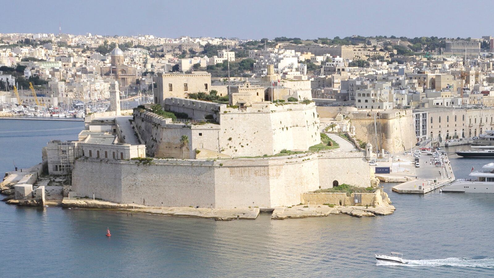 cheats/2014/01/09/malta-to-sell-eu-passports/140109-malta-cheat-_vvqibf