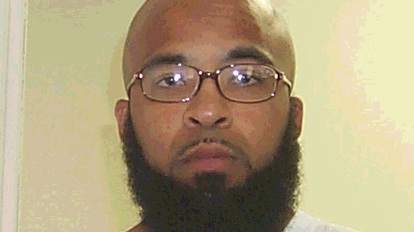 cheats/2011/06/23/two-arrested-in-seattle-terror-plot/seattle-terror-plot-110623_zkpix9
