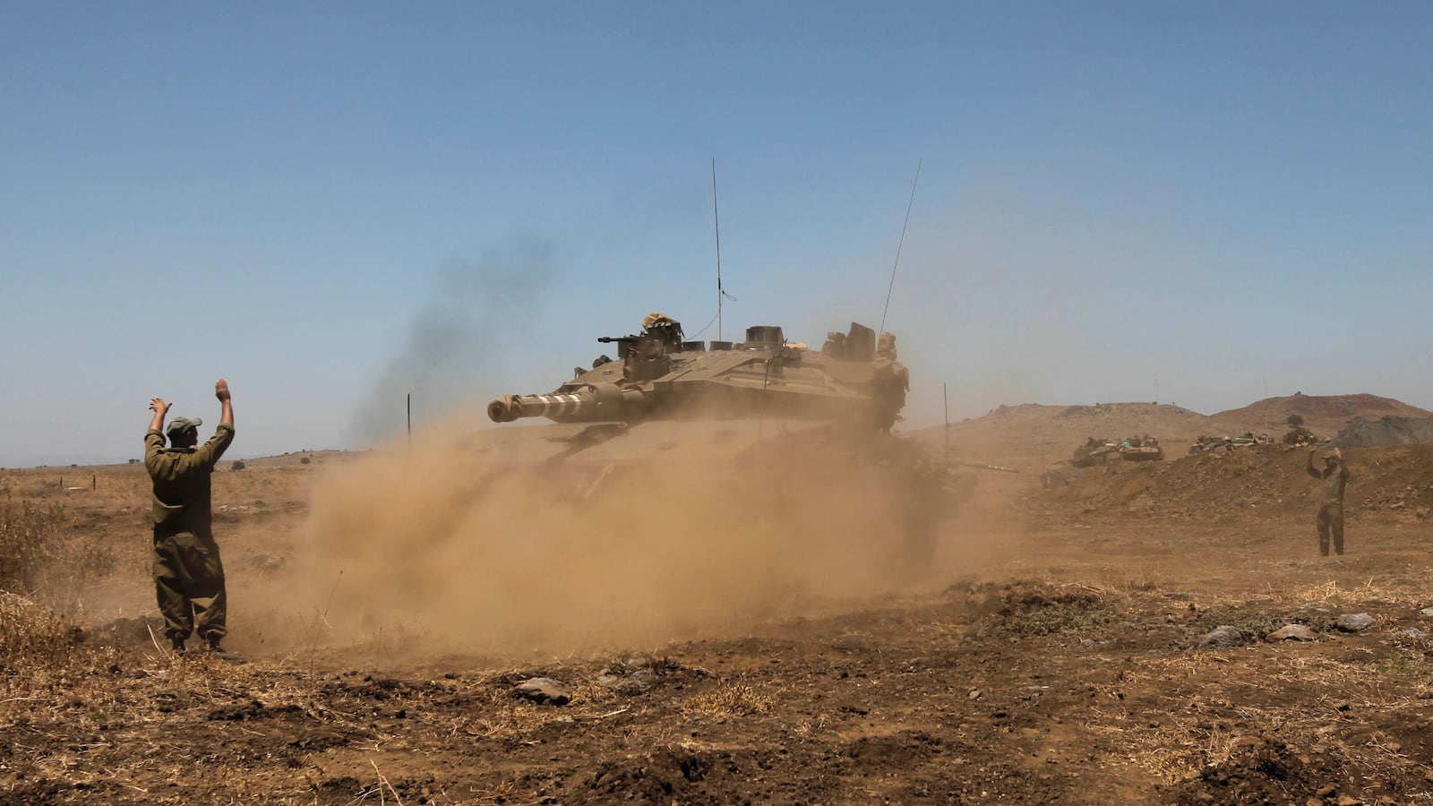 articles/2016/08/02/how-israel-plays-syria-s-civil-war/160801-zilber-golan-heights-tease_dzqrg4