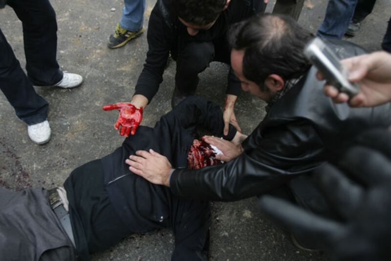 galleries/2009/12/28/protests-in-iran/iran-protests-8_ksw0c3