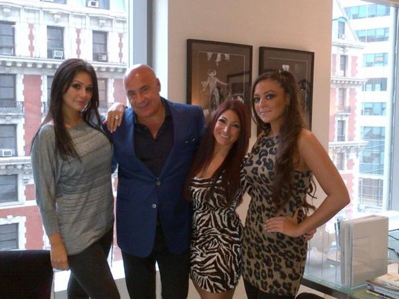 galleries/2012/10/06/diane-sawyer-ashlee-simpson-more-celebrity-twitter-pictures-photos/deena-nicole_szyjdk