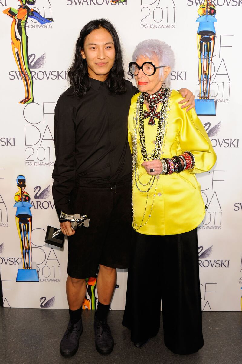galleries/2013/08/01/iris-apfel-s-most-iconic-looks/iris-wang-yellow_laakoy