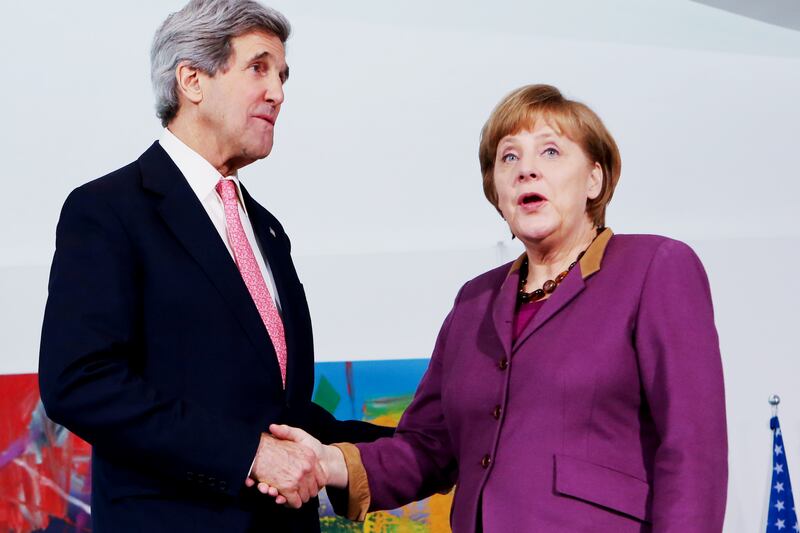 articles/2013/05/14/european-hawks-american-doves/130513-beinart-europe-tease_gwpfhs