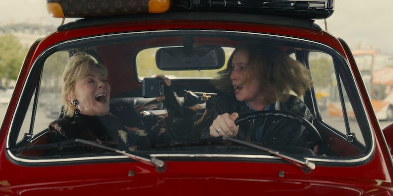 Jean Smart and Hannah Einbinder