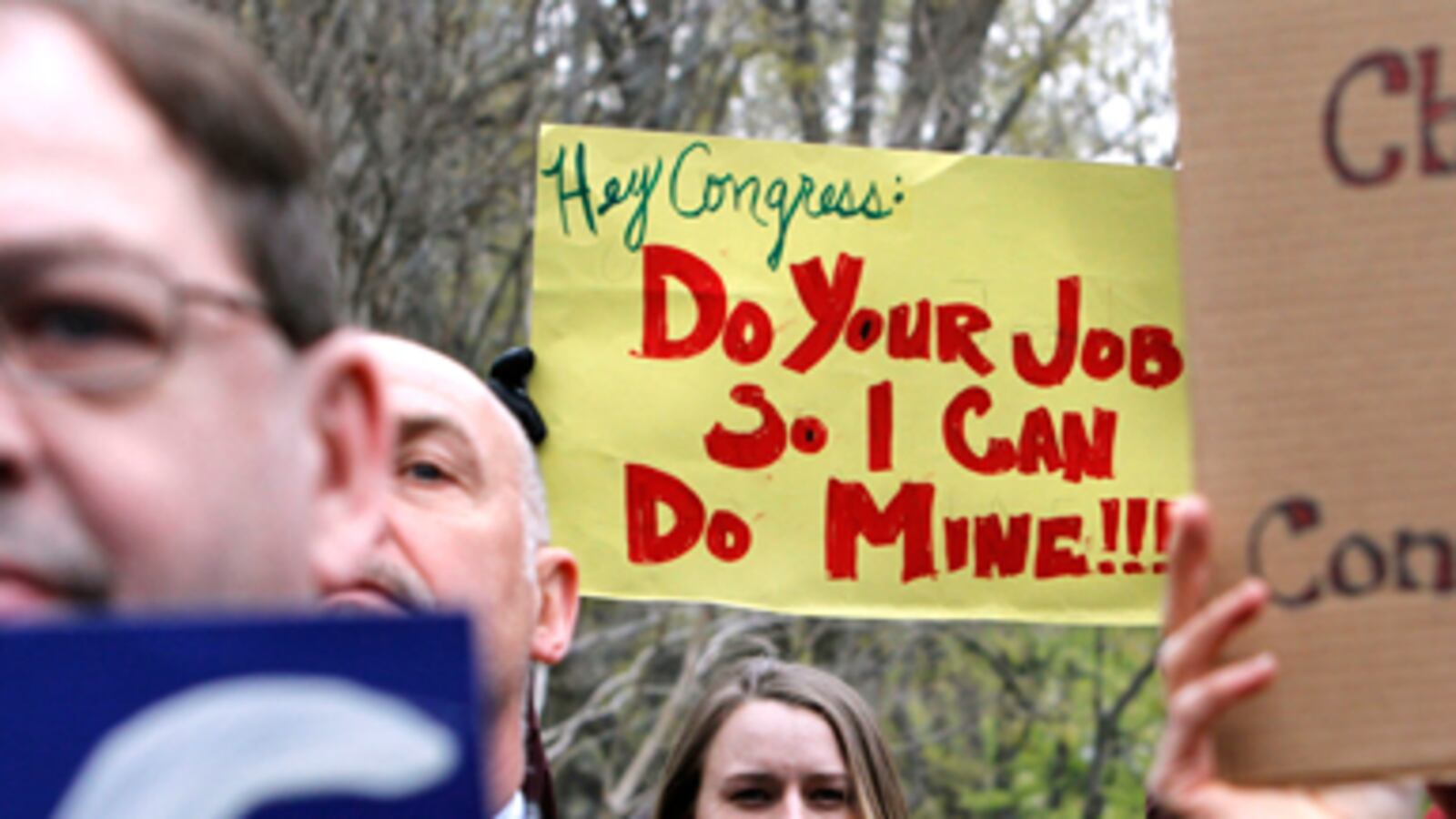 articles/2011/04/08/government-shutdown-whats-holding-up-a-budget-deal/graham-shutdown_172115_ja3p0i