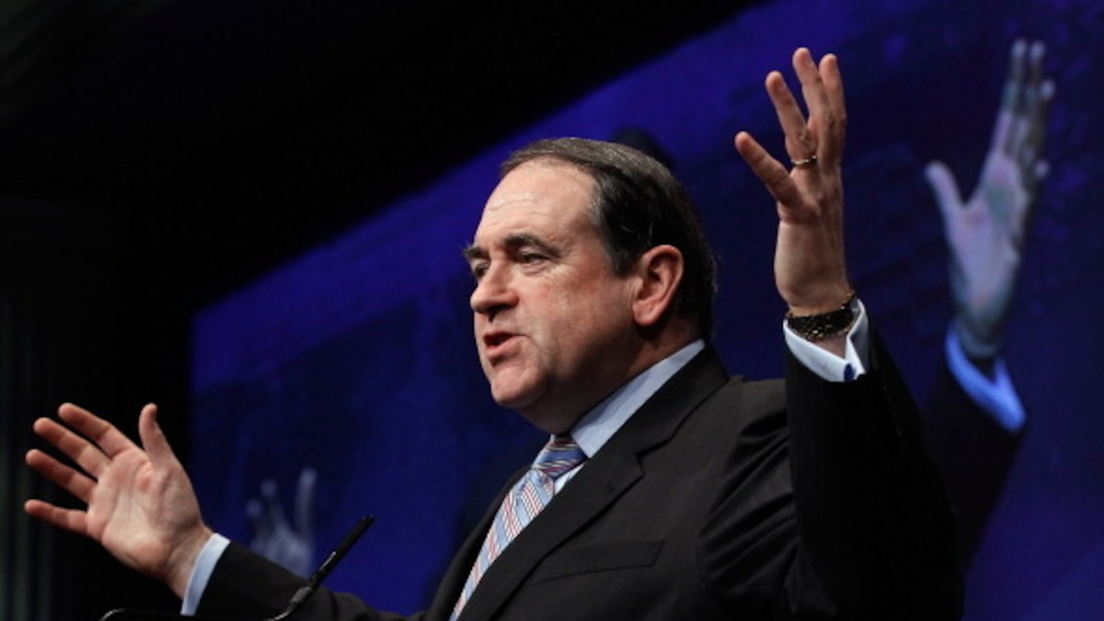 articles/2012/08/02/huckabee/huckabee-chick-fil-a_xhhg1b