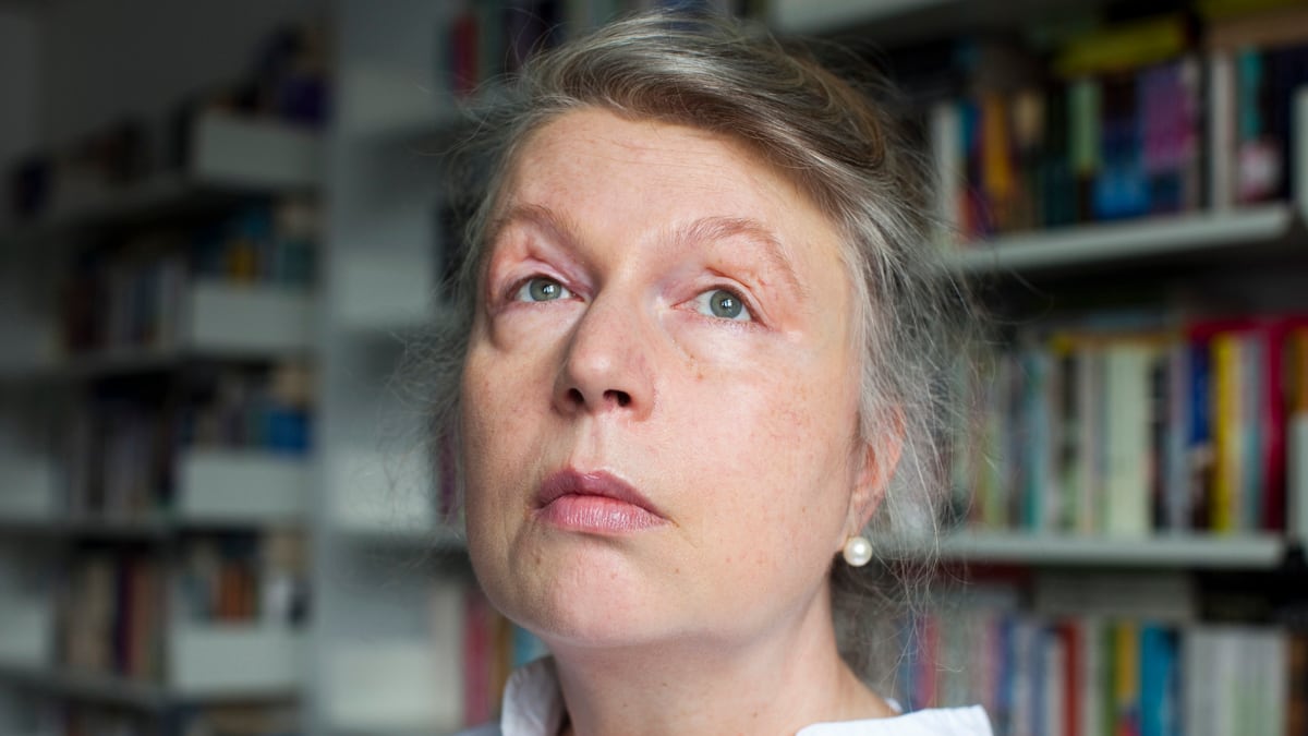 articles/2012/04/06/blindness-as-a-way-of-seeing-candia-mcwilliam-s-powerful-memoir/candia-mcwilliam-blindness-scholes_jodlnw